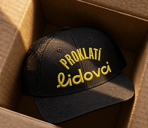 Černá kšiltovka Proklatí lidovci